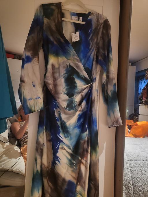 Buy & Sell Upper Holloway North London - Photos for lovely dress new