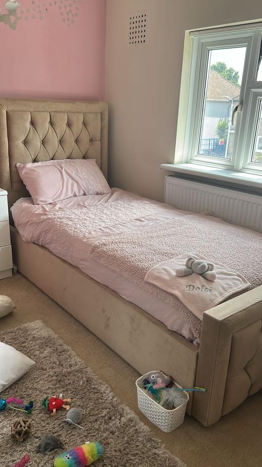 Buy & Sell Barking Barking and Dagenham - Photos for Single Bed