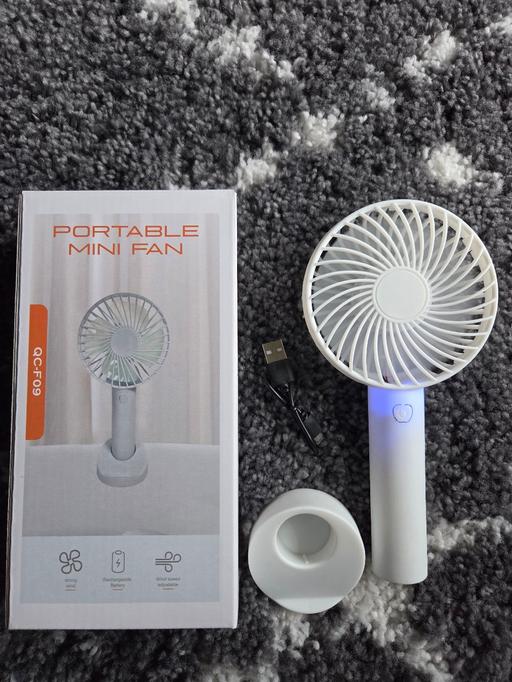 Buy & Sell Bushbury Wolverhampton - Photos for rechargeable hand fan