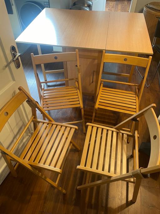Buy & Sell Anfield Liverpool - Photos for Space saver table & 4 chairs - like new