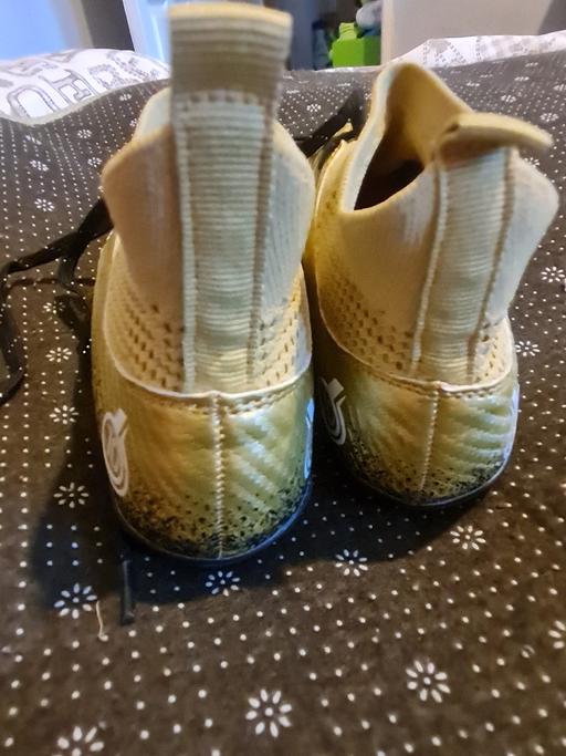 Buy & Sell Hampton-in-Arden Solihull - Photos for football boots size 1 juniors