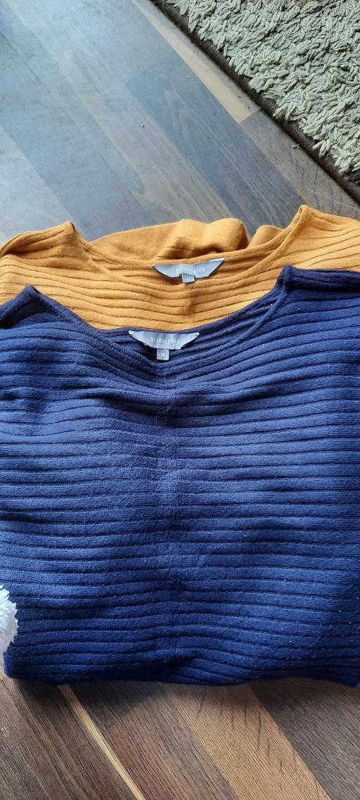 Buy & Sell Leagrave Luton - Photos for 2 jumpers