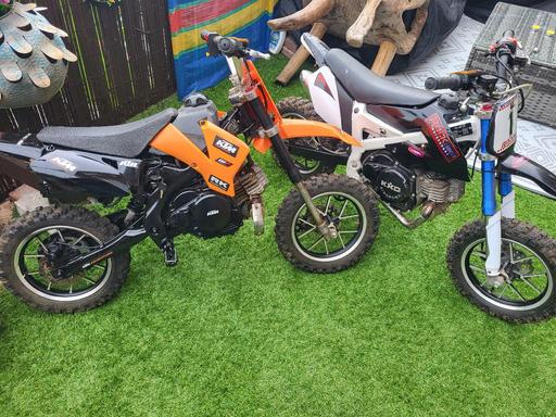 Vehicles South Hylton Sunderland - Photos for x2 child's motorbikes