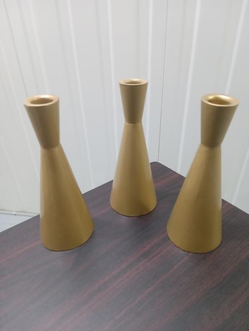 Buy & Sell Castle Industrial Estate Oldham - Photos for 3 x Metal candle holders