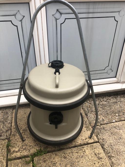 Buy & Sell Stanwell Spelthorne - Photos for AQUAROLL 40 LTR
