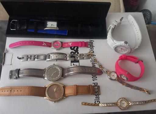 Buy & Sell Thatto Heath Saint Helens - Photos for 12 ladies watches