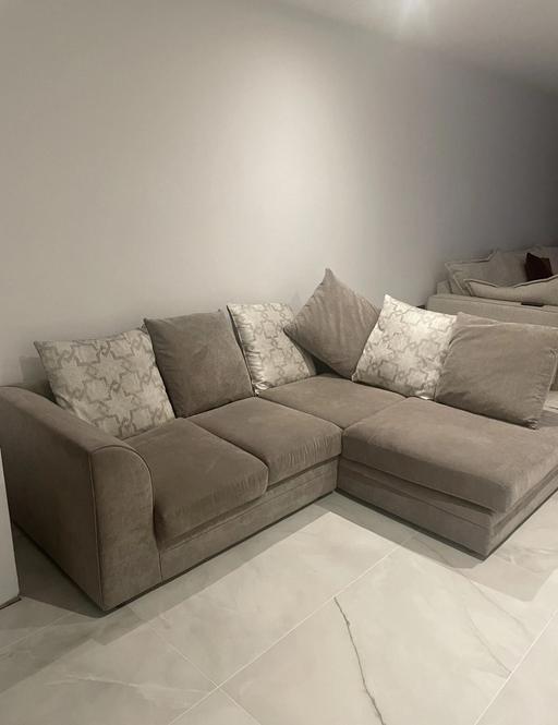 Buy & Sell Purley Croydon - Photos for L Shaped Sofa
