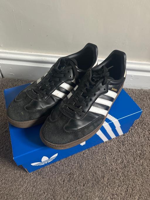Buy & Sell Conisbrough Doncaster - Photos for Adidas samba black pumps size 6 (39)
