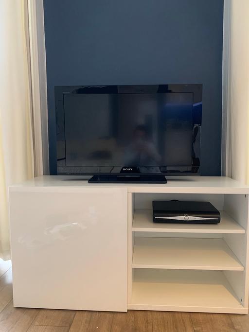 Buy & Sell Queensway Central London - Photos for IKEA Besta White Gloss Cabinet