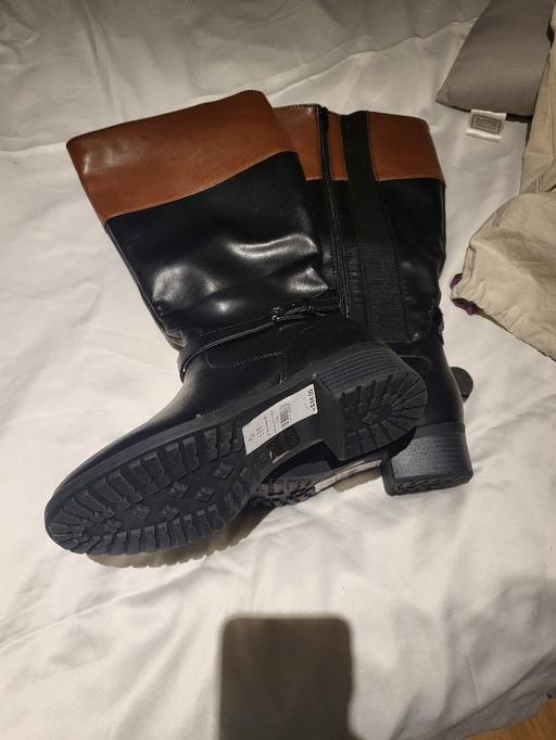 Buy & Sell Archway North London - Photos for new boots