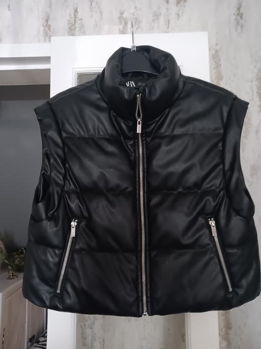 Buy & Sell Hornchurch Havering - Photos for zara leather look cropped gilet