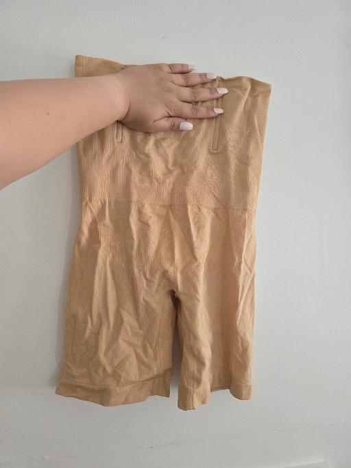 Buy & Sell Berrylands South West London - Photos for High-Waisted Shaping Shorts - slimming pants