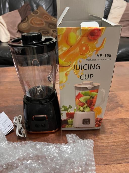 Buy & Sell Blackwall East London - Photos for USB Rechargeable Portable mini Blender