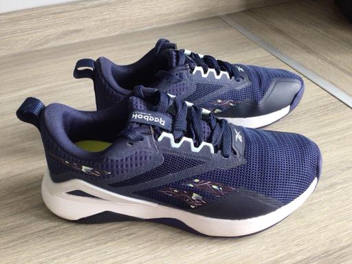Buy & Sell Langthwaite Grange Ind Estate Wakefield - Photos for Ladies Reebok Trainers Size 4 £10