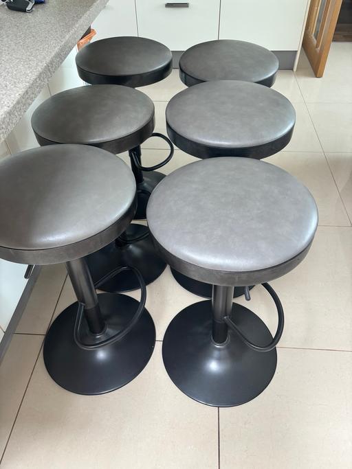 Buy & Sell Hornchurch Havering - Photos for Swivel bar stools, faux leather grey