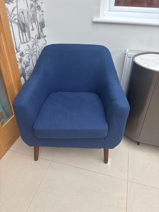 Buy & Sell Hornchurch Havering - Photos for Blue tub chair