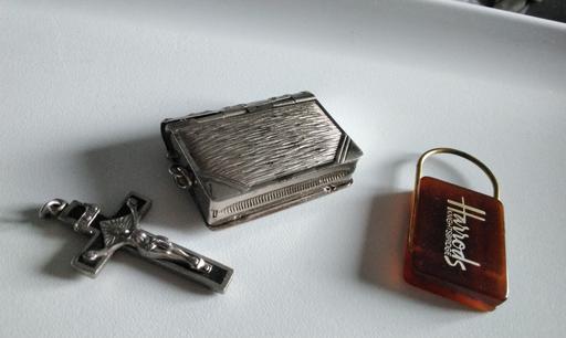 Buy & Sell Yardley Birmingham - Photos for Old book shaped vesta case & more free