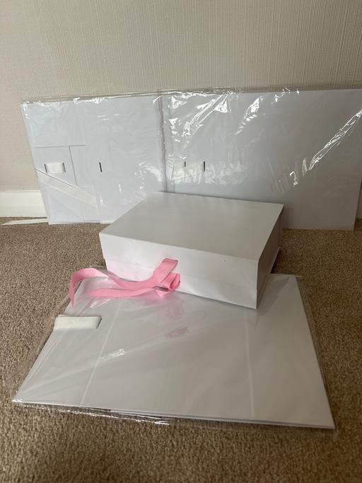further learning Billericay Basildon - Photos for gift boxes