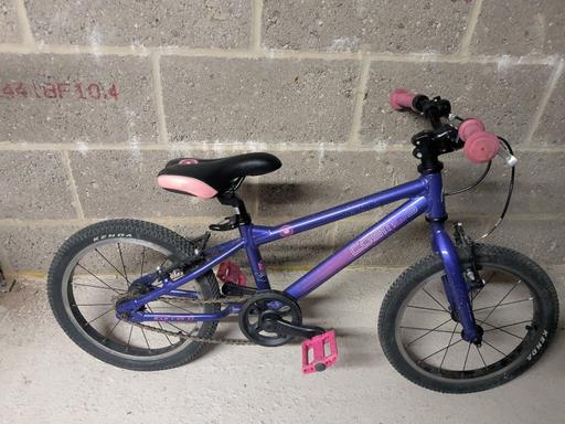 Buy & Sell Waltham Forest East London - Photos for Carrera Cosmos Kids Bike – 16-inch, Purple/Pi