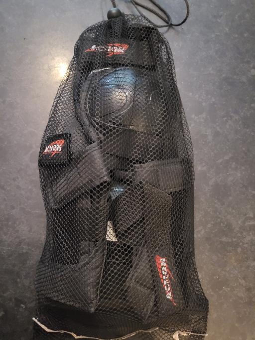 Buy & Sell Frankley Bromsgrove - Photos for Children’s Knee/elbow pads & wrist guards