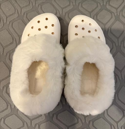 Buy & Sell Stoke Hill Exeter - Photos for Fleece lined crocs