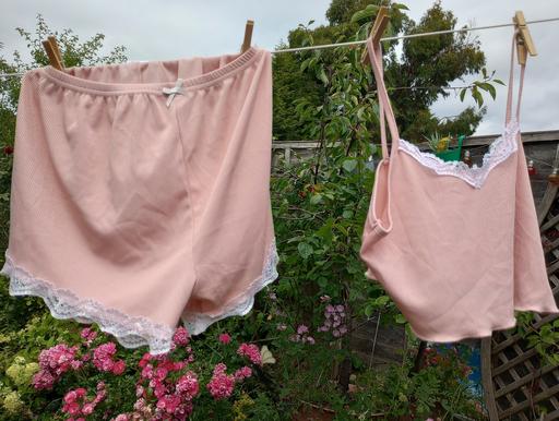 Buy & Sell Northfield Birmingham - Photos for Top & Shorts size 160