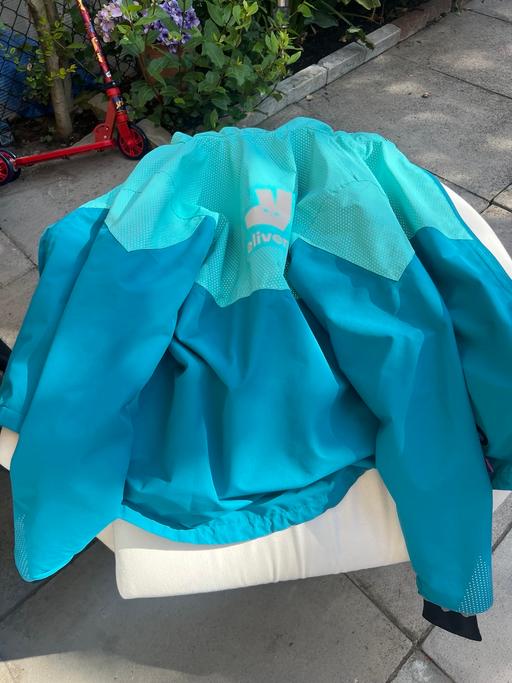 Buy & Sell North Kensington West London - Photos for Deliveroo jacket 