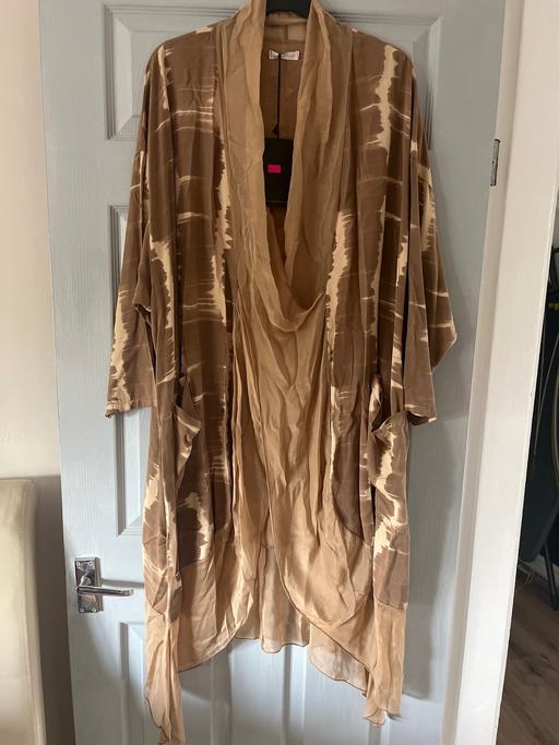 Buy & Sell Cadeby Doncaster - Photos for Beautiful new tagged freesize (24/26) tunic