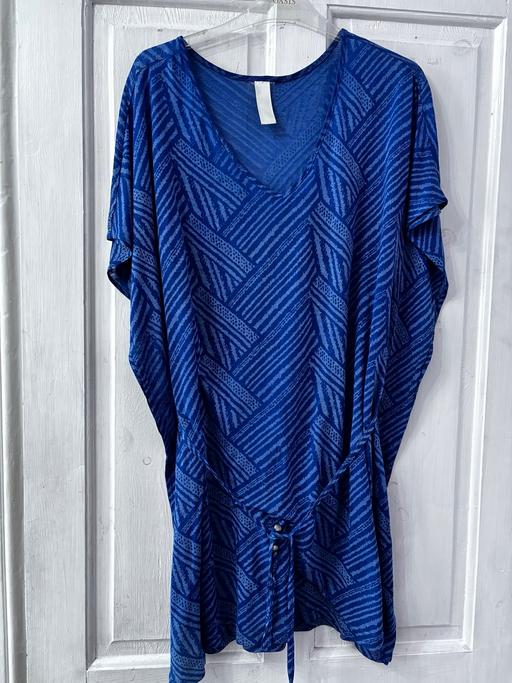 Buy & Sell Norbury South West London - Photos for Ladies top