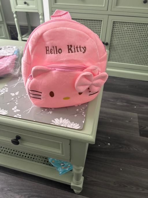 Buy & Sell Wombwell Barnsley - Photos for New Girls backpack