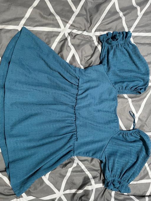 Buy & Sell West Bromwich Sandwell - Photos for Woman top size medium