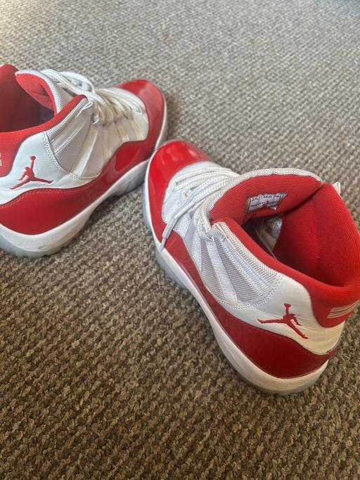Buy & Sell Streatham Common South West London - Photos for Nike Air Jordan Retro XI Cherry Red 2022
