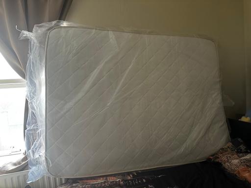 Buy & Sell Windlesham Woking - Photos for Brand new 4ft 6 Double Spring mattress