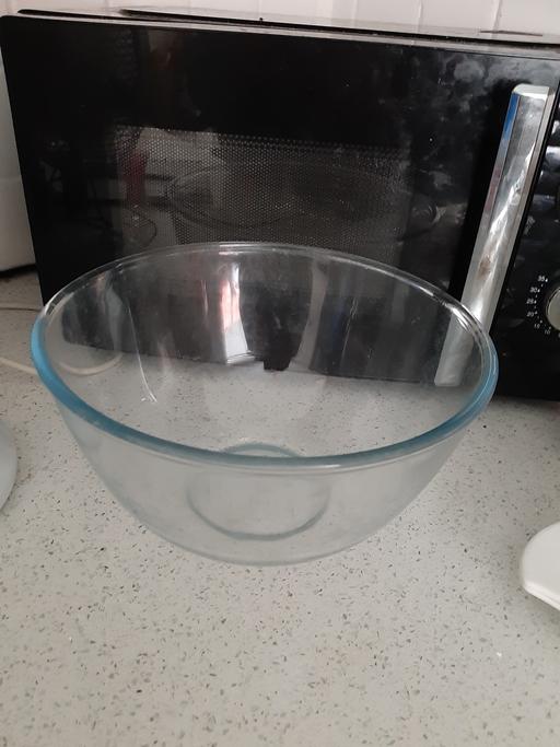 Buy & Sell South Hylton Sunderland - Photos for large glass bowl