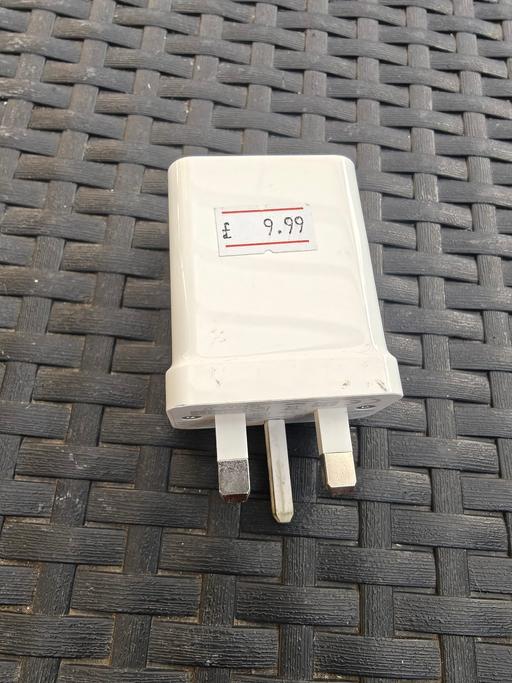 Buy & Sell Belmont North West London - Photos for Huawei plug 40w original