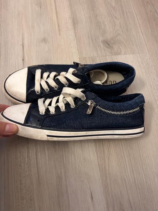 Buy & Sell Potters Bar Hertsmere - Photos for Guess Women Denim Sneaker Shoes size 4.5