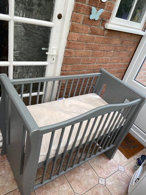 Buy & Sell Lincoln City Centre Lincoln - Photos for Cot with mattress 
