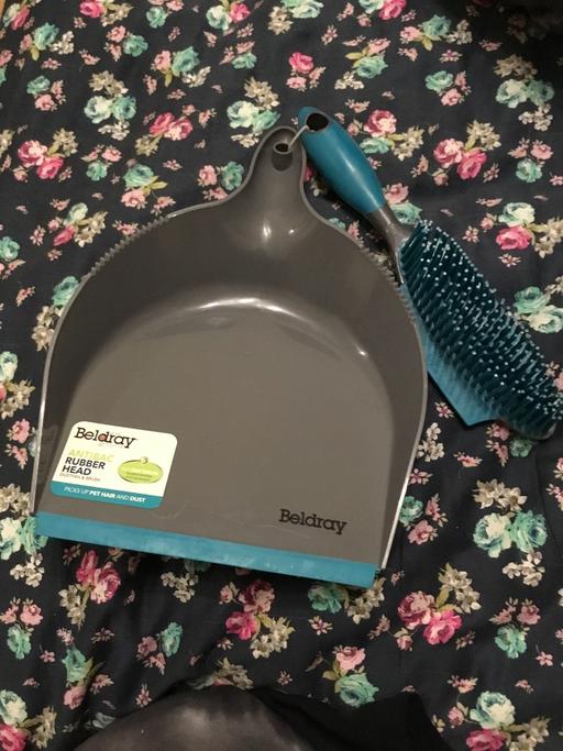 Buy & Sell Notting Hill West London - Photos for DUSTPAN AND BRUSH