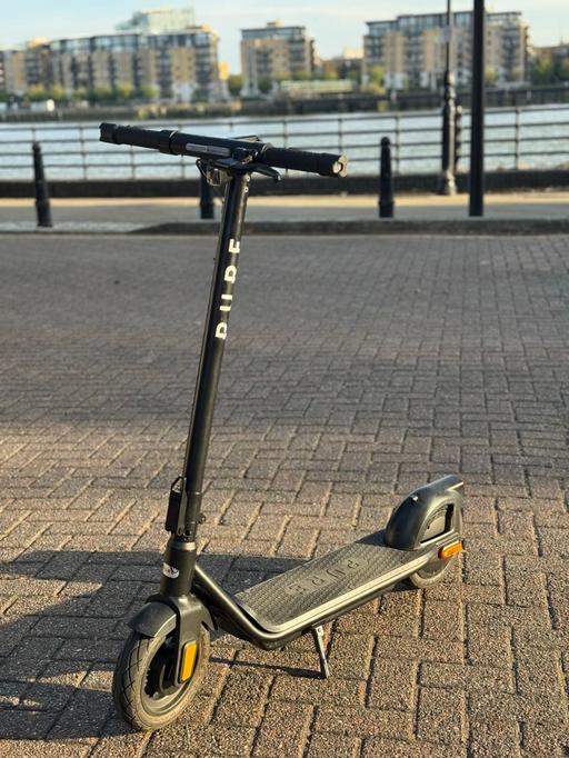 Buy & Sell Limehouse East London - Photos for Pure Electric Pro 4th Gen E-Scooter