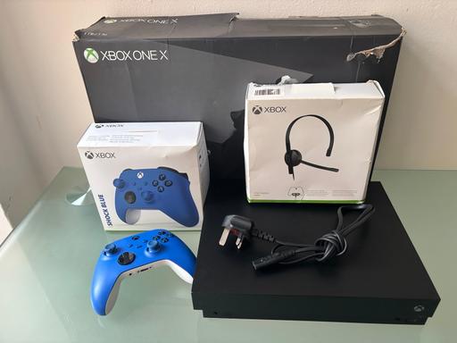 Buy & Sell Ponders End North London - Photos for X Box One X Console Shock Blue Controller £60