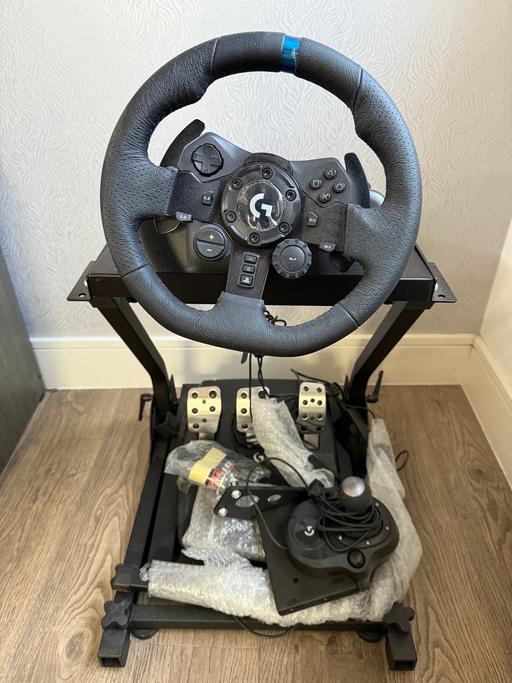 Buy & Sell Ilford Redbridge - Photos for Logitech G923 steering wheel with stand