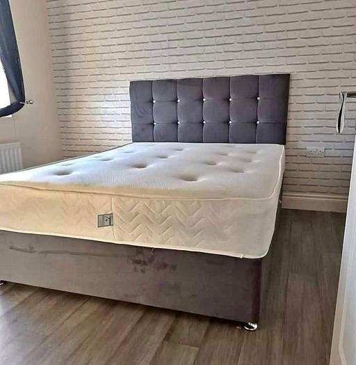 Buy & Sell Wavertree Liverpool - Photos for King Size Bed - 4 Drawers - Champagne