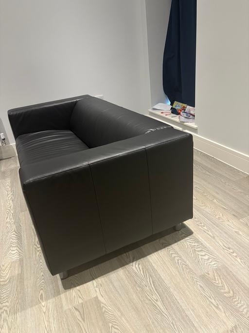 Buy & Sell Eastern Docks Southampton - Photos for Black Leather Armchair from IKEA