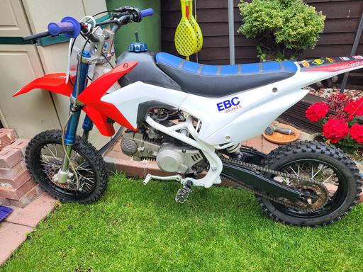 Vehicles Pallion Trading Estate Sunderland - Photos for 140 pit bike