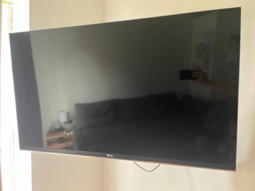 Buy & Sell Mill Hill North West London - Photos for LG Smart TV 47inches (LG47LM66OTZA)