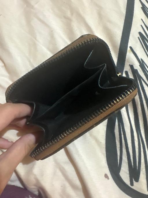 Buy & Sell Clayton Manchester - Photos for louis vuitton purse