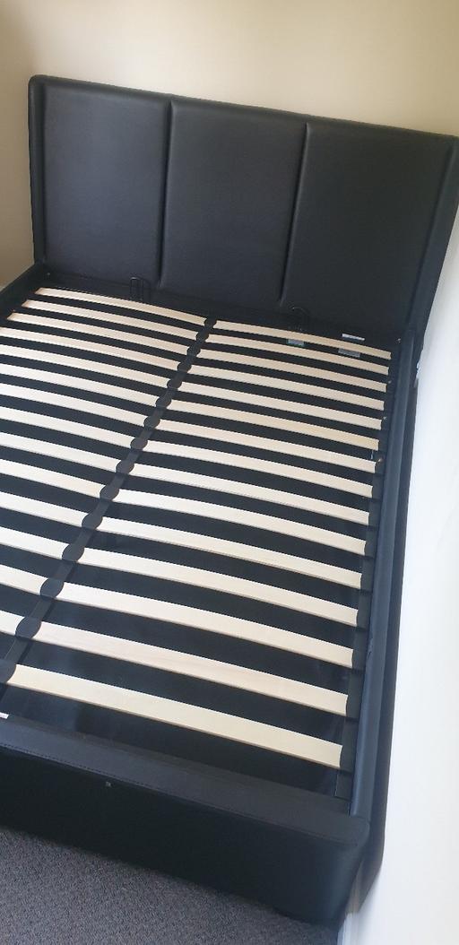 Buy & Sell Birmingham Birmingham - Photos for Black Kingsize Ottoman Bed Frame