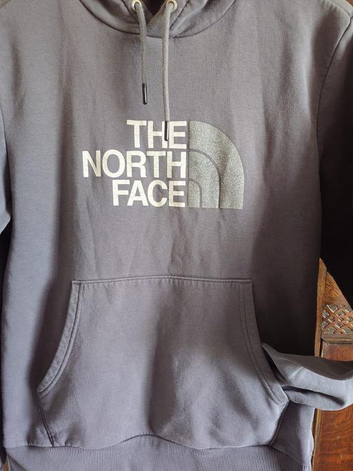 Buy & Sell Moss Pit Stafford - Photos for North Face Hoodie (medium)