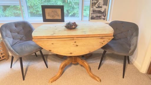 Buy & Sell Bickley South East London - Photos for Table set