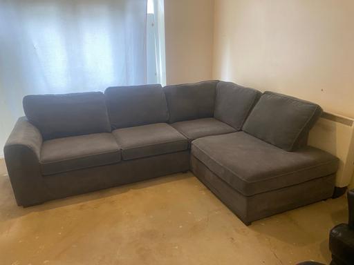 Buy & Sell Edmonton North London - Photos for L shape corner sofa